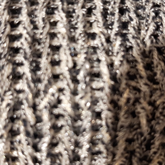 Women's Plus Size XL/18 Coldwater Creek Gray/Black/Silver Metallic Cardigan - Picture 5 of 10